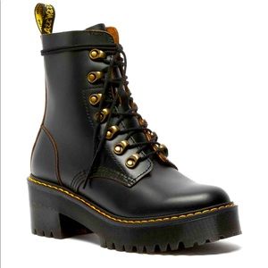 Dr Marten Leona vintage heeled boot!
